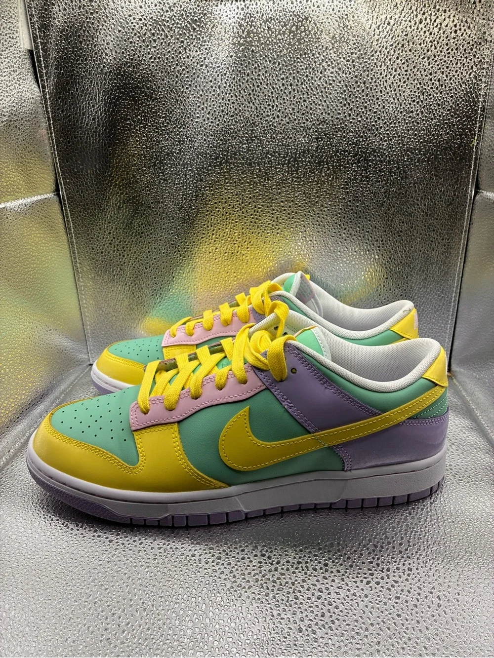 Nike Dunk Low Easter